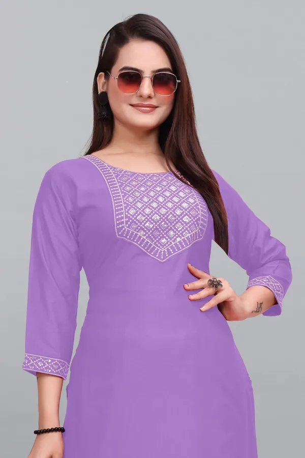 Purple_Cotton_Rayon_Embroidered_3/4_Sleeve_Round_Neck_Kurta_For_Women