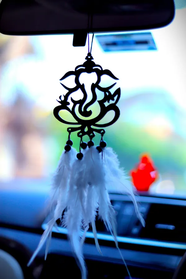 Mac_Enterprise_Mac_Enterprise_Car_Hanging_,_Wall_Hanging_Ganesha_Decorative_Showpiece_(Black)_Car_Hanging_Ornament_(Pack_Of_1)