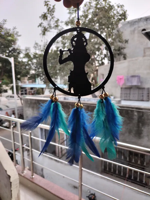Dream_Catcher_Car_Hanging_Emblem_Wall_Hanging_Krishna_Decorative_Showpiece_Car_Hanging_Ornament_(Pack_Of_1)