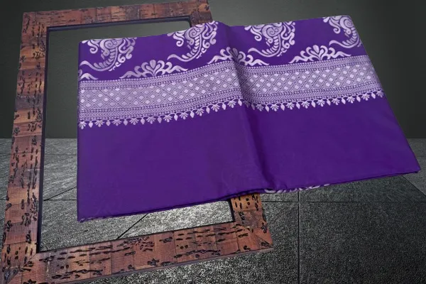 Purple_Kanjivaram_Silk_Saree_with_Silver_Zari_Paisley_Motifs_&_Intricate_Pallu_-_Blouse_Piece_Included