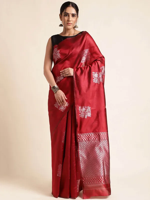 Maroon_Banarasi_Silk_Saree_with_Silver_Zari_Floral_Buttas_&_Chevron_Border_-_Blouse_Piece_Included