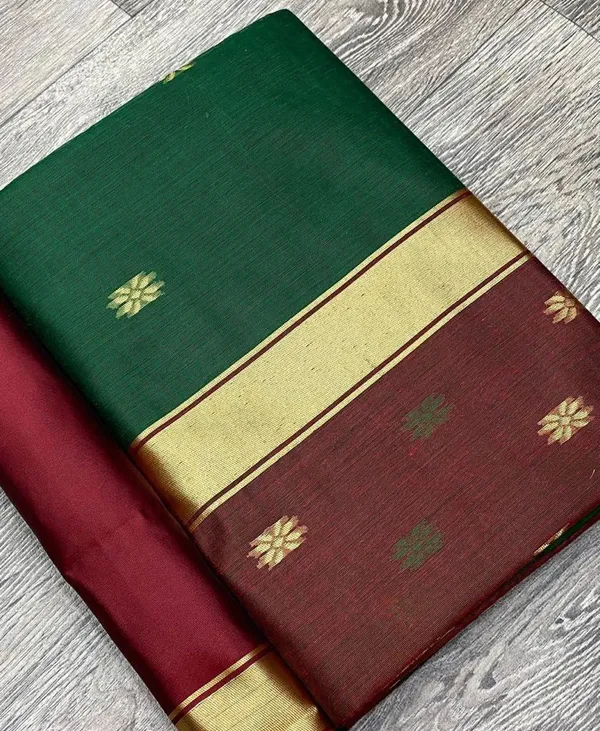 Green_and_Maroon_Kanjivaram_Silk_Saree_with_Golden_Zari_Buttas_&_Contrast_Maroon_Pallu