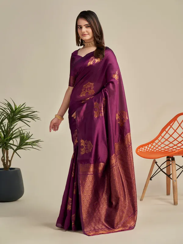 Purple_Kanjivaram_Silk_Saree_with_Golden_Zari_Elephant_Motifs_&_Traditional_Pallu_-_Blouse_Piece_Included