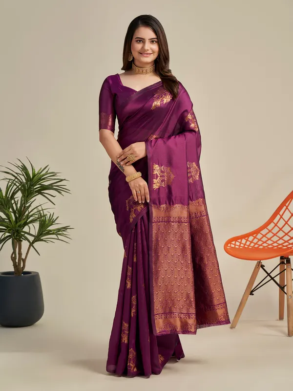 Purple_Kanjivaram_Silk_Saree_with_Golden_Zari_Elephant_Motifs_&_Traditional_Pallu_-_Blouse_Piece_Included