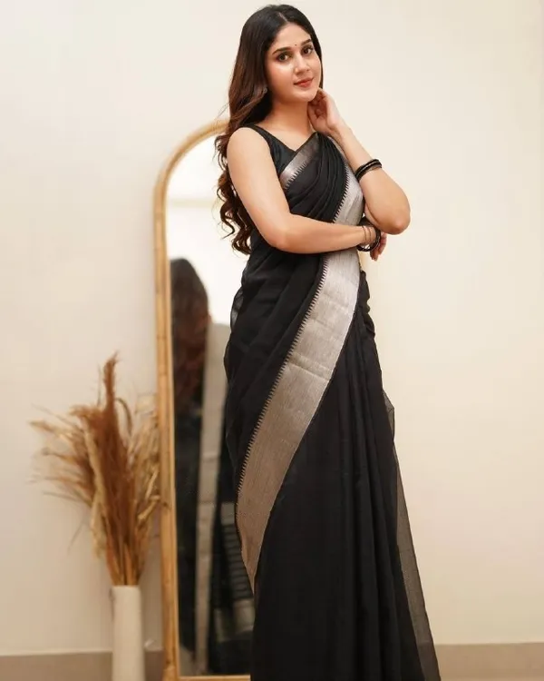 Black_Cotton_Silk_Saree_with_Silver_Zari_Border_&_Pallu