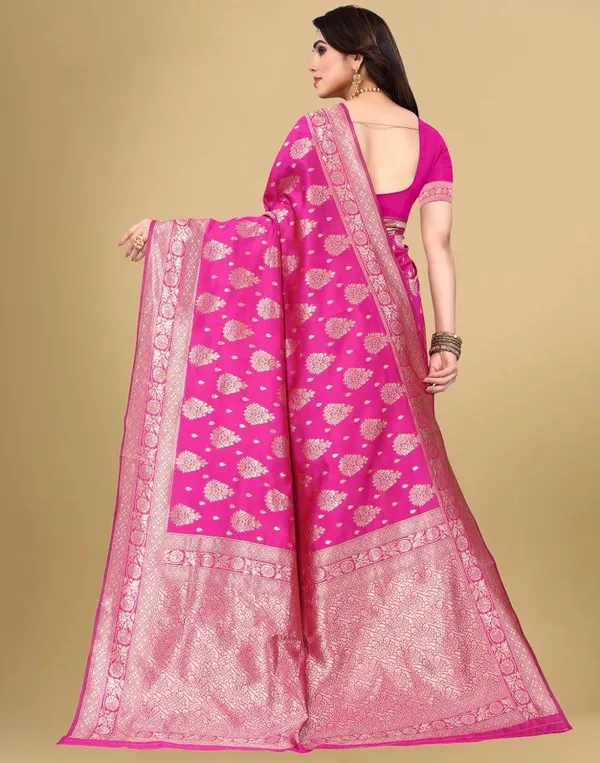Pink_Banarasi_Silk_Saree_with_Golden_Zari_Butta_and_Rich_Pallu_Work