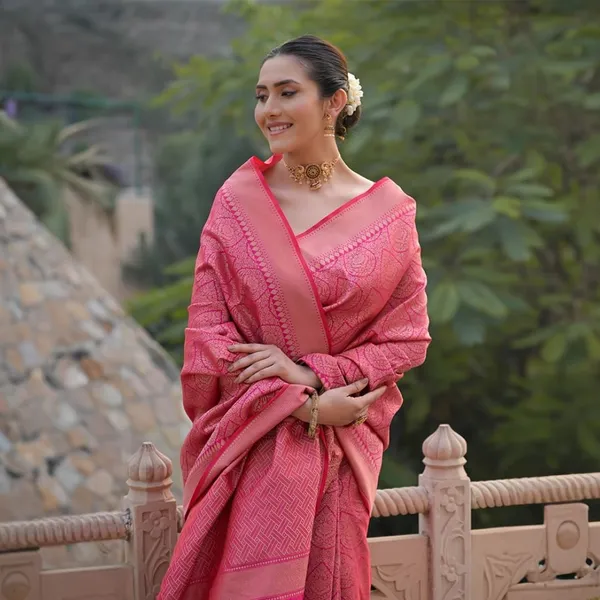 Pink_Kanjivaram_Silk_Saree_with_Lotus_Design