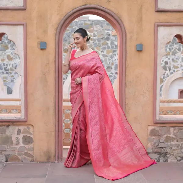 Pink_Kanjivaram_Silk_Saree_with_Lotus_Design