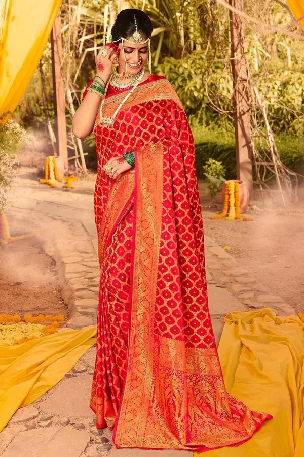 Red_Banarasi_Silk_Saree_with_Golden_Zari_Weaving_&_Traditional_Broad_Border