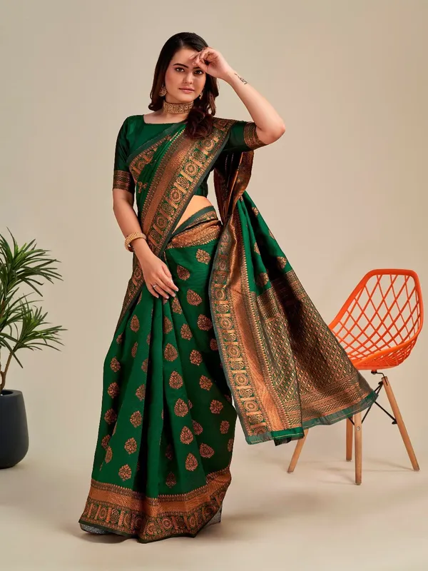 Emerald_Green_Banarasi_Silk_Saree_with_Copper_Zari_Buttas_&_Traditional_Rich_Border