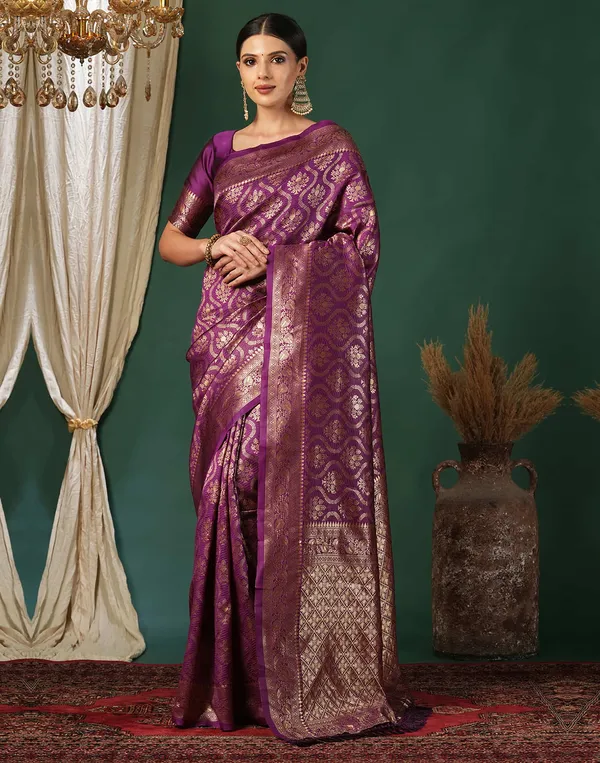 Wine_Banarasi_Silk_Saree_with_Golden_Zari_Weaving_&_Traditional_Broad_Border