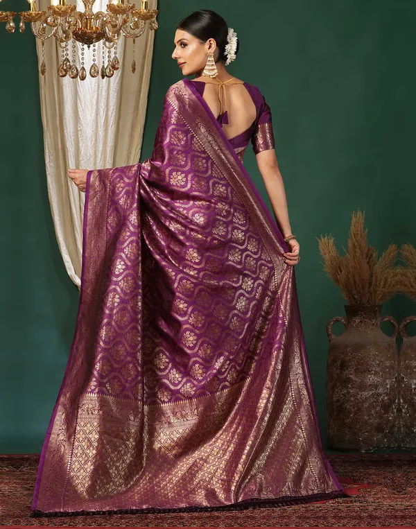 Wine_Banarasi_Silk_Saree_with_Golden_Zari_Weaving_&_Traditional_Broad_Border