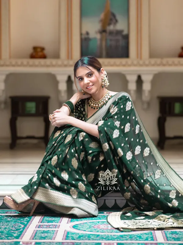 Green_Banarasi_Silk_Saree_with_Golden_Zari_Buttas_&_Intricate_Woven_Border