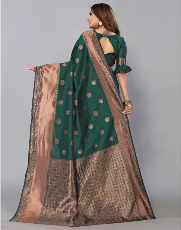 Green_Banarasi_Silk_Saree_with_Kukdo_Weaving_&_Traditional_Broad_Border