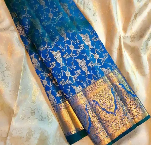 Blue_Kanjivaram_Silk_Saree_with_Kanaiya_Design_(Krishna)
