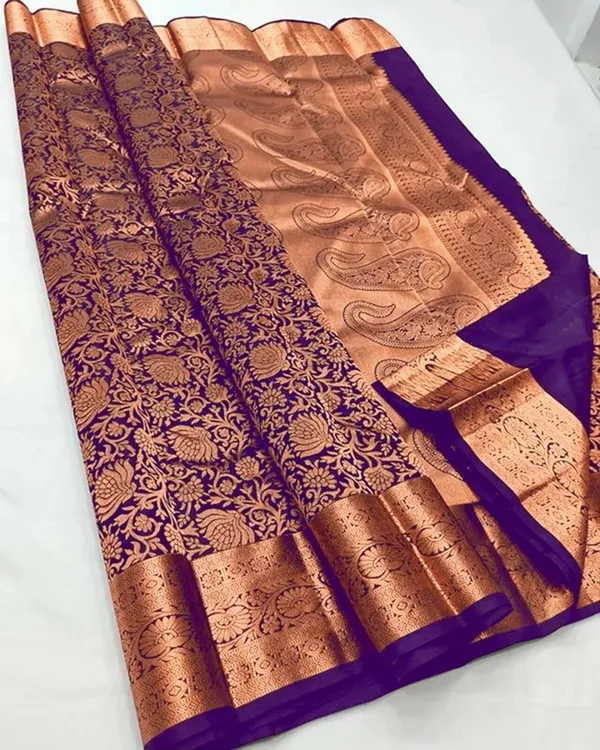 Purple_Kanjivaram_Silk_Saree_with_Traditional_Motif_Weave