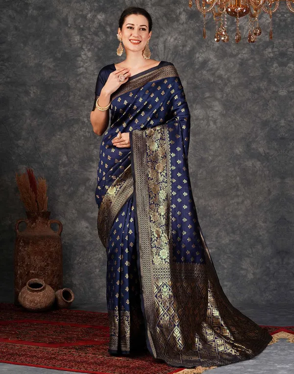 Navi_Blue_Kanjivaram_Silk_Saree_with_Traditional_Motif_Weave