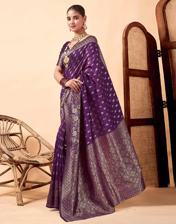 Wine_Kanjivaram_Silk_Saree_with_Traditional_Motif_Weave