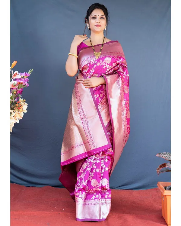 Pink_Banarasi_Silk_Saree_with_Gold_Zari_Floral_Jaal_and_Contrast_Border