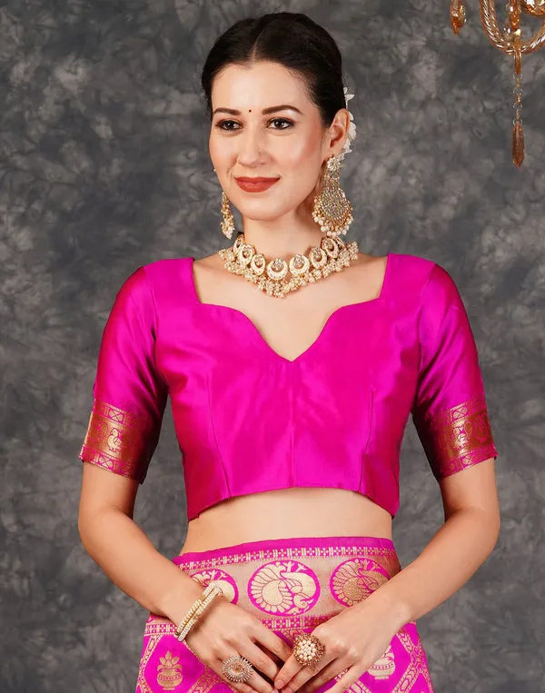Pink_Banarasi_Silk_Saree_with_Mor_Edli_Design