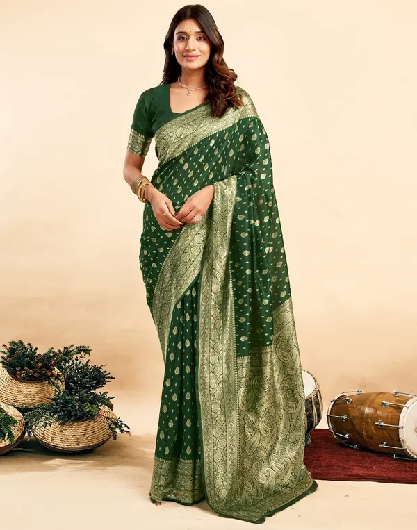 Green_Banarasi_Silk_Saree_with_Nari_Design