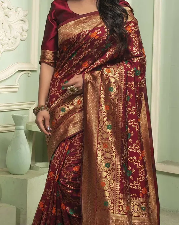 Maroon_Kanjivaram_Silk_Saree_with_Rup_Rekha_Design