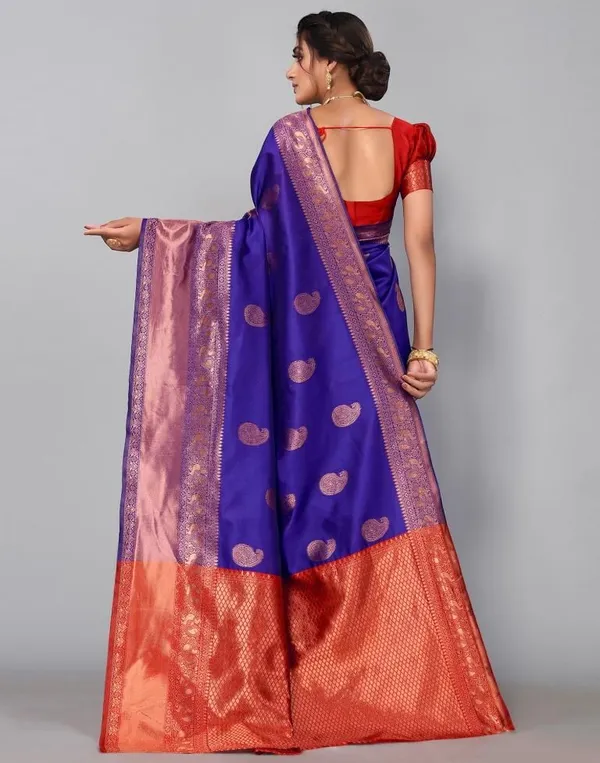 Royal_Blue_Kanjivaram_Silk_Saree_with_Copper_Zari_Paisley_Design