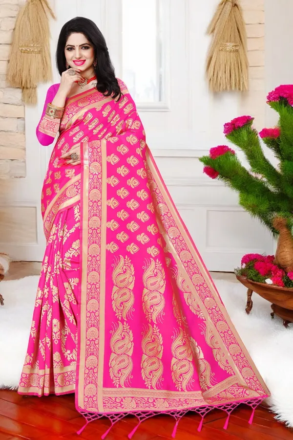 Pink_Banarasi_Silk_Saree_with_Golden_Zari_Floral_Weaving_&_Traditional_Rich_Pallu