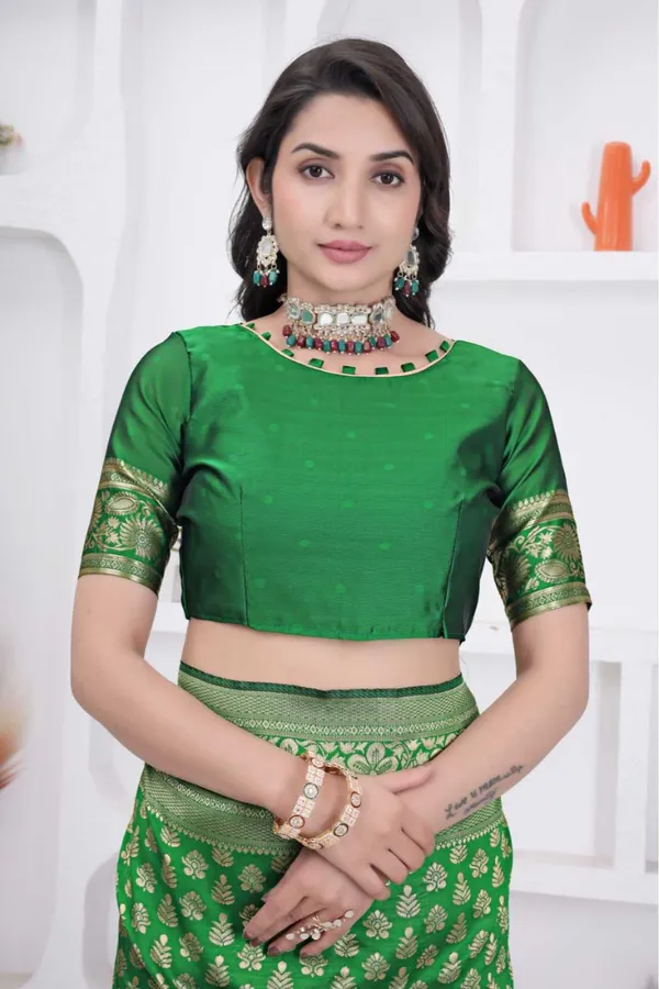 Parot_Banarasi_Soft_Silk_Saree_for_Women_with_Rich_Zari_Jacquard_Weaving_(Art_Silk)_|_Traditional_Wedding_&_Festive_Wear_-_Blouse_Piece_Included