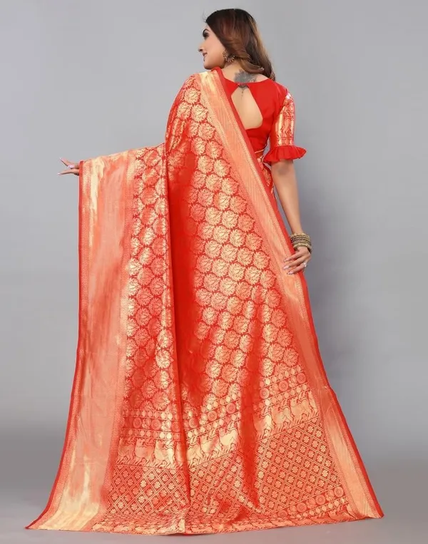 Red_Kanjivaram_Silk_Saree_with_Topli_Design