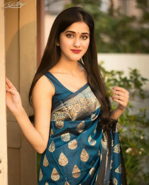 Teal_Green_Banarasi_Silk_Saree_with_Golden_Floral_Zari_Design