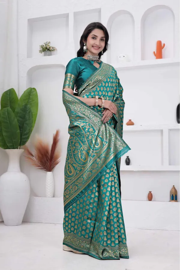 Rama_Banarasi_Soft_Silk_Saree_for_Women_with_Rich_Zari_Jacquard_Weaving_(Art_Silk)_|_Traditional_Wedding_&_Festive_Wear_-_Blouse_Piece_Included
