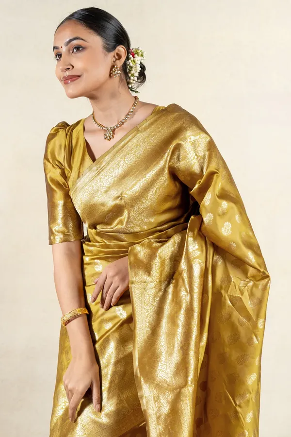 Yellow_Banarasi_Silk_Saree_with_Silver_Floral_Zari_Design