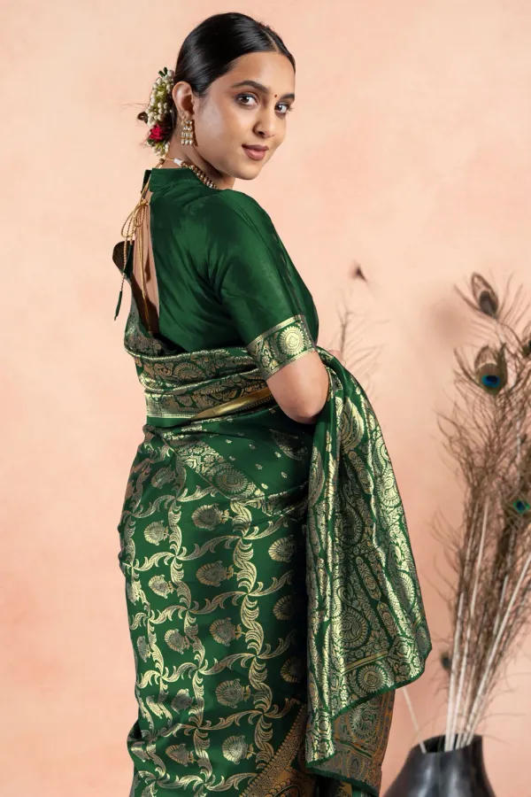 Green_Banarasi_Silk_Saree_with_Silver_Jal_Zari_Design