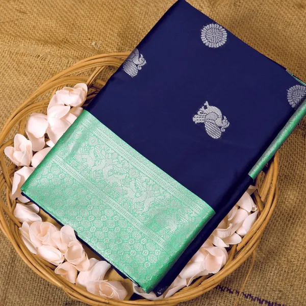 Dark_Blue_Kanjivaram_Silk_Saree_with_Silver_Zari_Buttas_&_Contrast_Green_Border_-_Blouse_Piece_Included