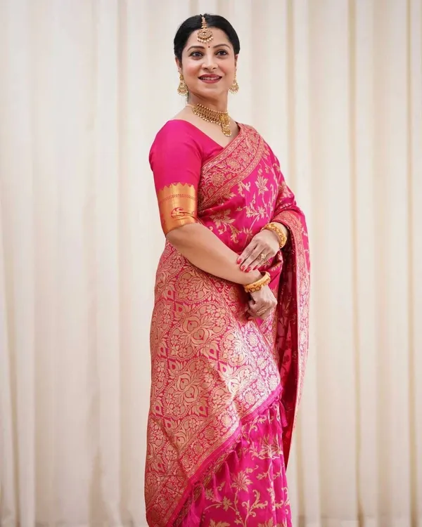Rani_Pink_Kanjivaram_Silk_Saree_with_Jal_Design