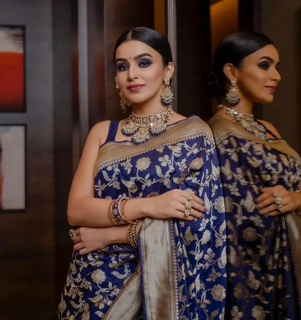Blue_Banarasi_Silk_Saree_with_Golden_Floral_Zari_Design
