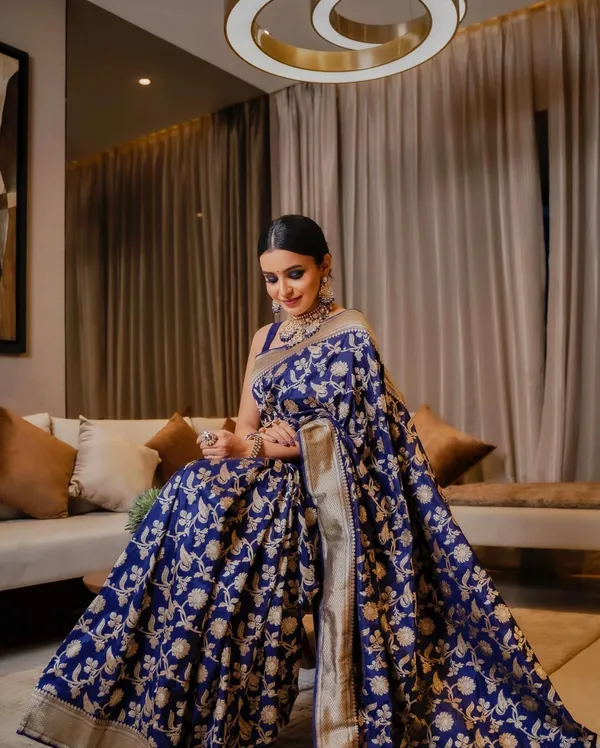 Blue_Banarasi_Silk_Saree_with_Golden_Floral_Zari_Design