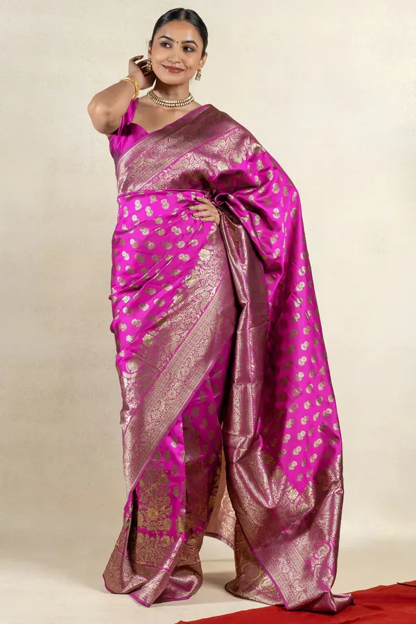 Pink_Banarasi_Silk_Saree_with_Silver_Floral_Zari_Design