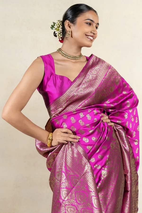 Pink_Banarasi_Silk_Saree_with_Silver_Floral_Zari_Design