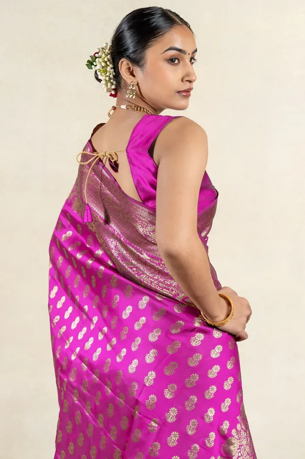 Pink_Banarasi_Silk_Saree_with_Silver_Floral_Zari_Design