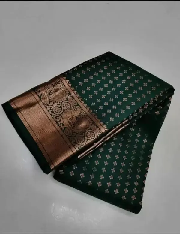 Green_Banarasi_Silk_Saree_with_Golden_Zari_Butta_and_Rich_Pallu_Work
