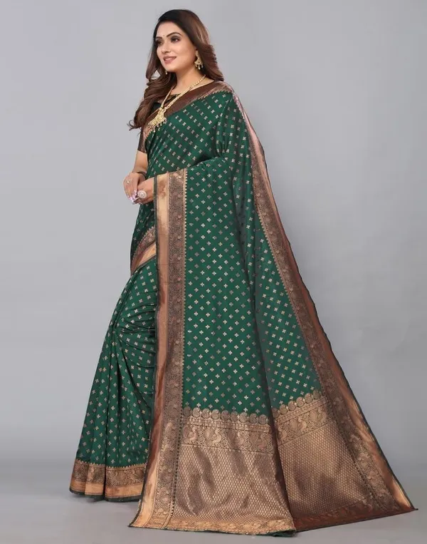 Green_Banarasi_Silk_Saree_with_Golden_Zari_Butta_and_Rich_Pallu_Work