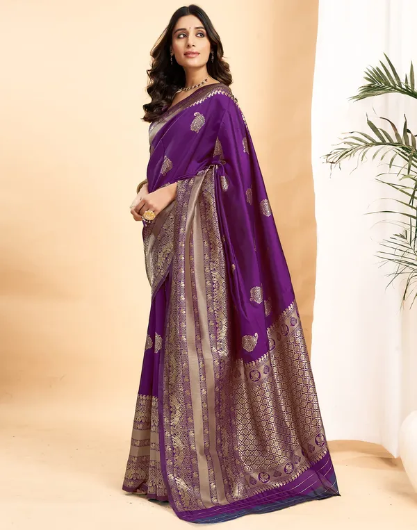 Wine_Banarasi_Silk_Saree_with_Mor_Design
