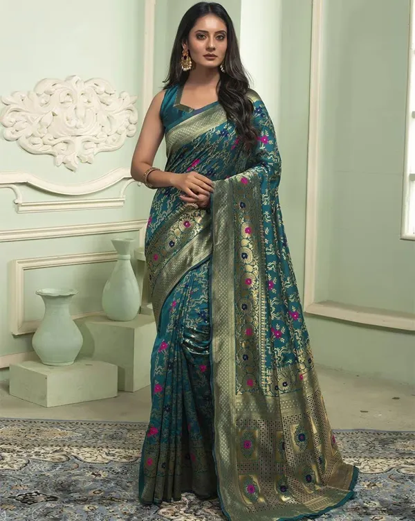 Rama_Kanjivaram_Silk_Saree_with_Rup_Rekha_Design