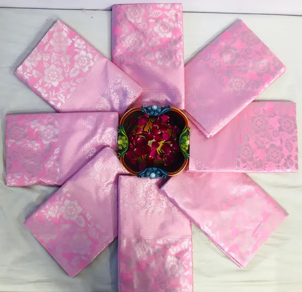Pink_Kanjivaram_Silk_Saree_with_Penther_Design
