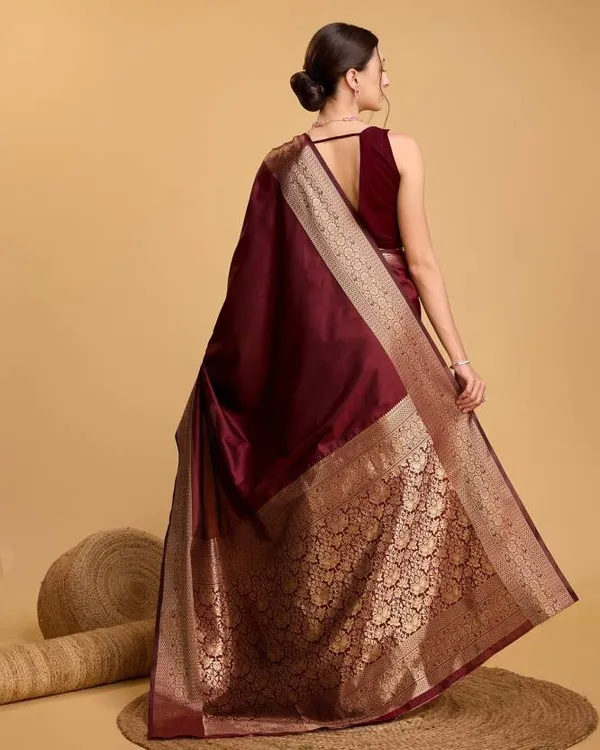 Maroon_Kanjivaram_Silk_Saree_with_Rich_Golden_Zari_Border_&_Pallu