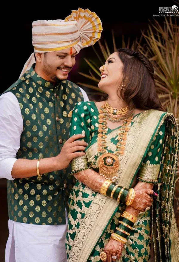 Green_Paithani_Silk_Saree_with_Golden_Zari_Butta_and_Rich_Pallu_Border