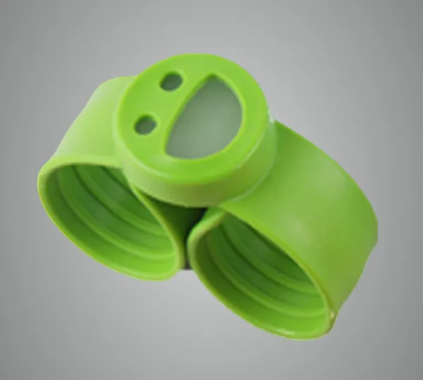 Green_Slap_Mosquito_Repellent_Bracelet_For_30_Days_Use_Natural_Non_Toxic_Safe_For_Indoor_And_Outdoor_(2_Bands_With_2_Pellets)