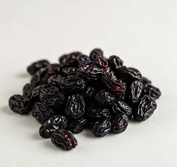 Premium_Black_Raisins_|_Naturally_Sweet_&_Seedless_|_Rich_In_Iron,_Antioxidants_&_Fiber_|_Healthy_Snack_&_Dry_Fruit_For_Energy_&_Immunity